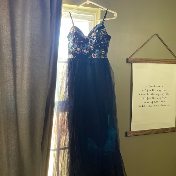 Like New! Be Ready for Homecoming - Honey & Rosie Formal Dress - Picture 9 of 9